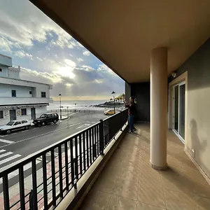 Apartamento 10 Playa Maria Apartment